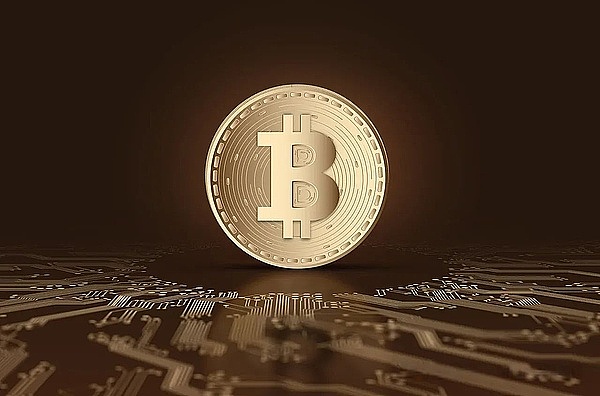 一场10亿美金的假新闻闹剧：比特币市场的惊魂十分钟